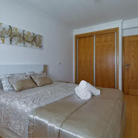 Santo António Apartamento *